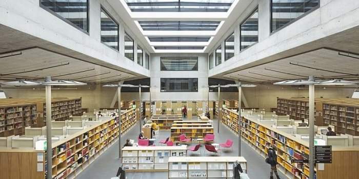 Visite guidée de la Bibliothèque Universitaire de Berne